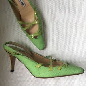 Manolo Blahnik green pump | size 38.5